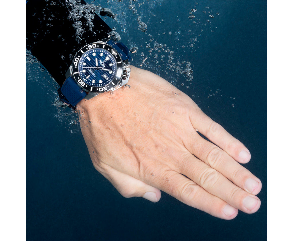 Festina Swiss Made Diver Stainless Steel Analog Mens Watch I Model F20043/2 Automatic Movement