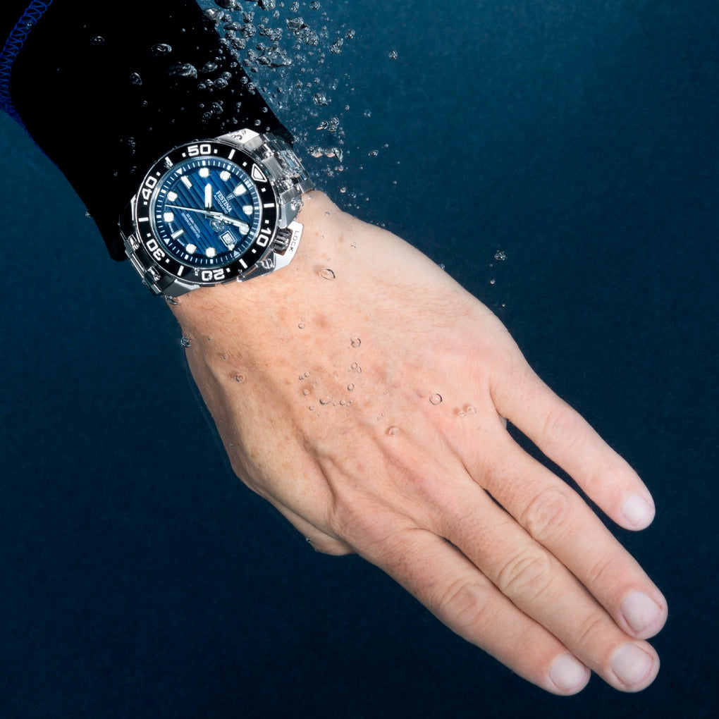 Festina Swiss Made Diver Stainless Steel Analog Mens Watch I Model F20043/2 Automatic Movement