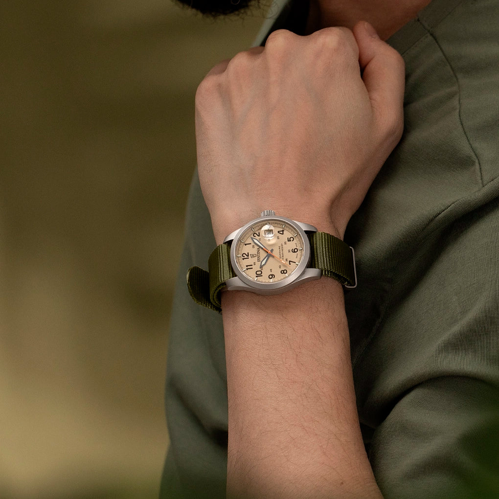 Festina Swiss Made Nylon Analog Mens Watch I Model F20082-1 Quartz Movement