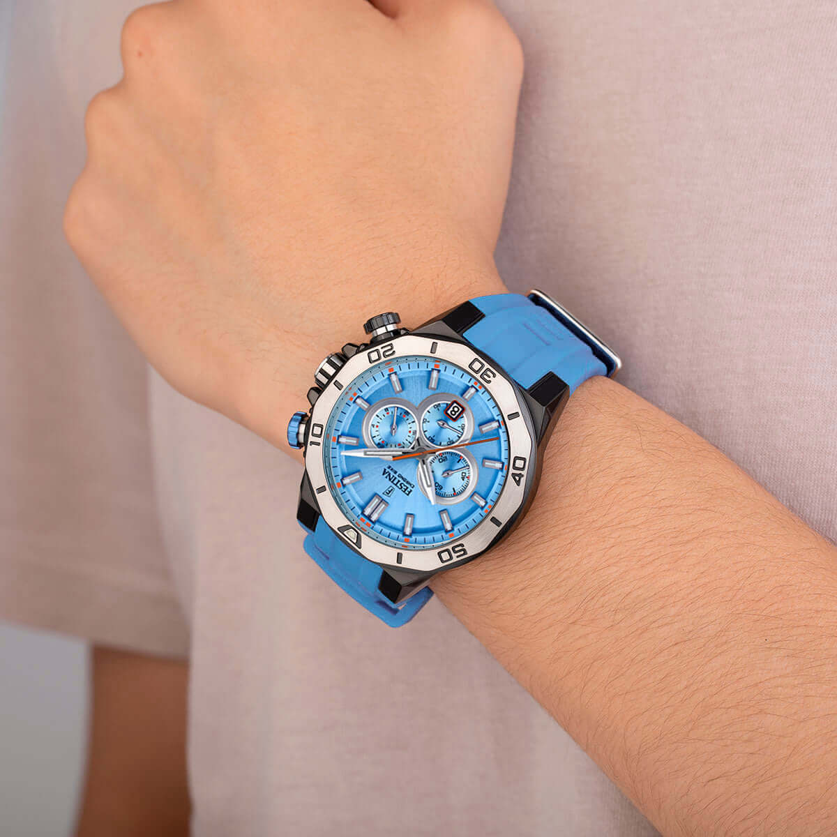 Chrono Sport F20450-6 | Water Resistance 100m/330ft - Strap Material Rubber - Size 44 mm / Free shipping, 2 years warranty & 30 Days Return | Festina Watches USA